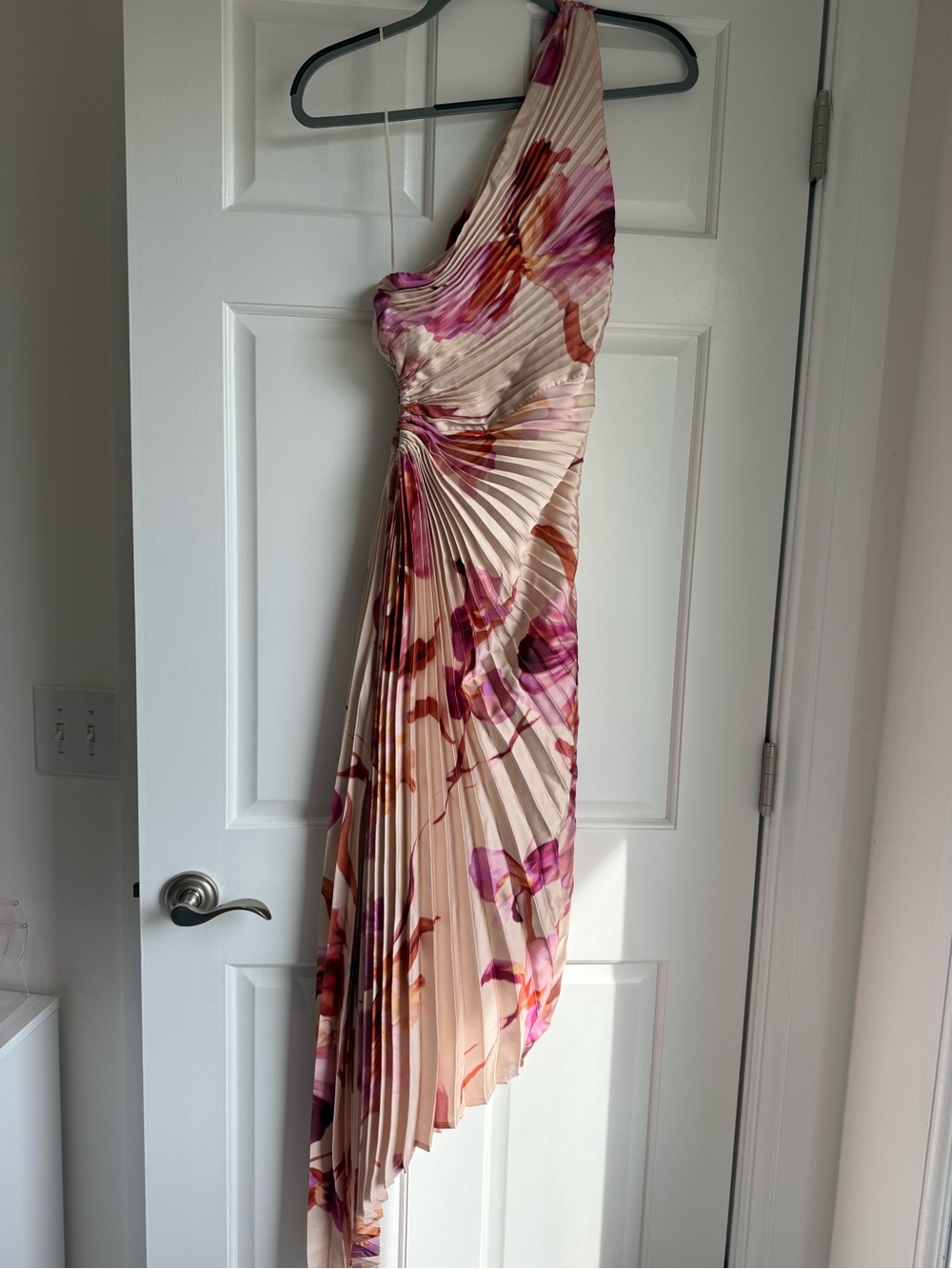 VICI Blush Floral One Shoulder Asymmetrical Pleated Maxi Dress - Picture 2 of 5